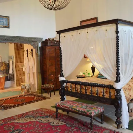 Les Allees De Terre-neuve Casa vacanze *